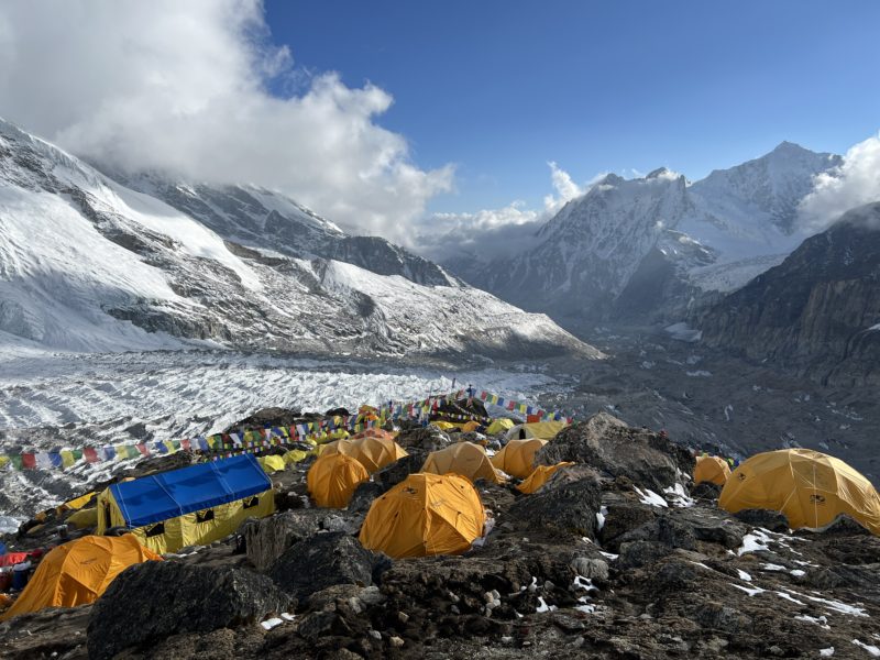 Kanchenjunga Base Camp , 5 700m