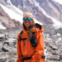 68C73640-B86F-4F9B-B84C-872B973A9CEF